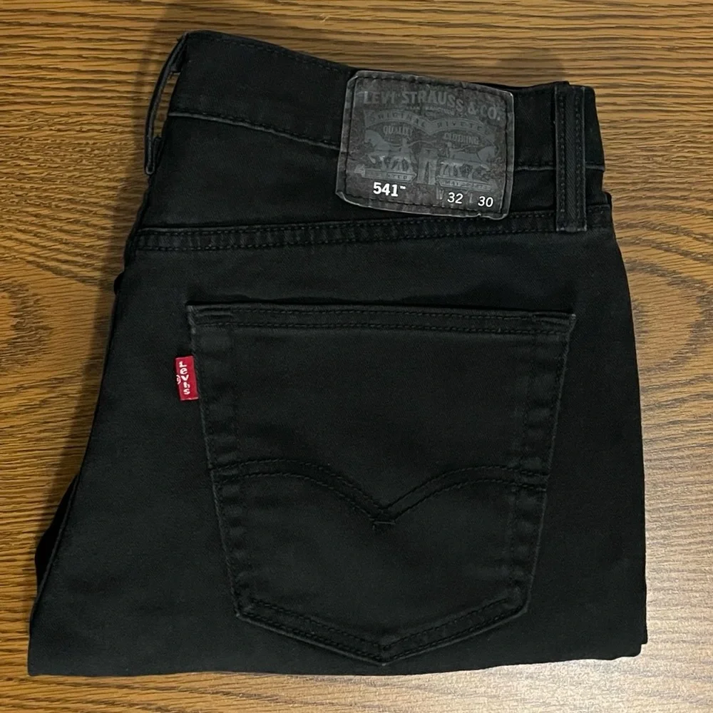 Levi's Black Jeans - Picture 2 of 5